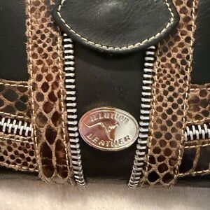 Illusion Leather Wallet Clutch